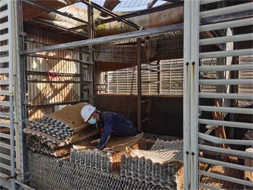 冷卻機(jī)械在平常的使用和工作中應(yīng)當(dāng)注意的保養(yǎng)秘訣(機(jī)器冷卻液使用注意事項(xiàng))